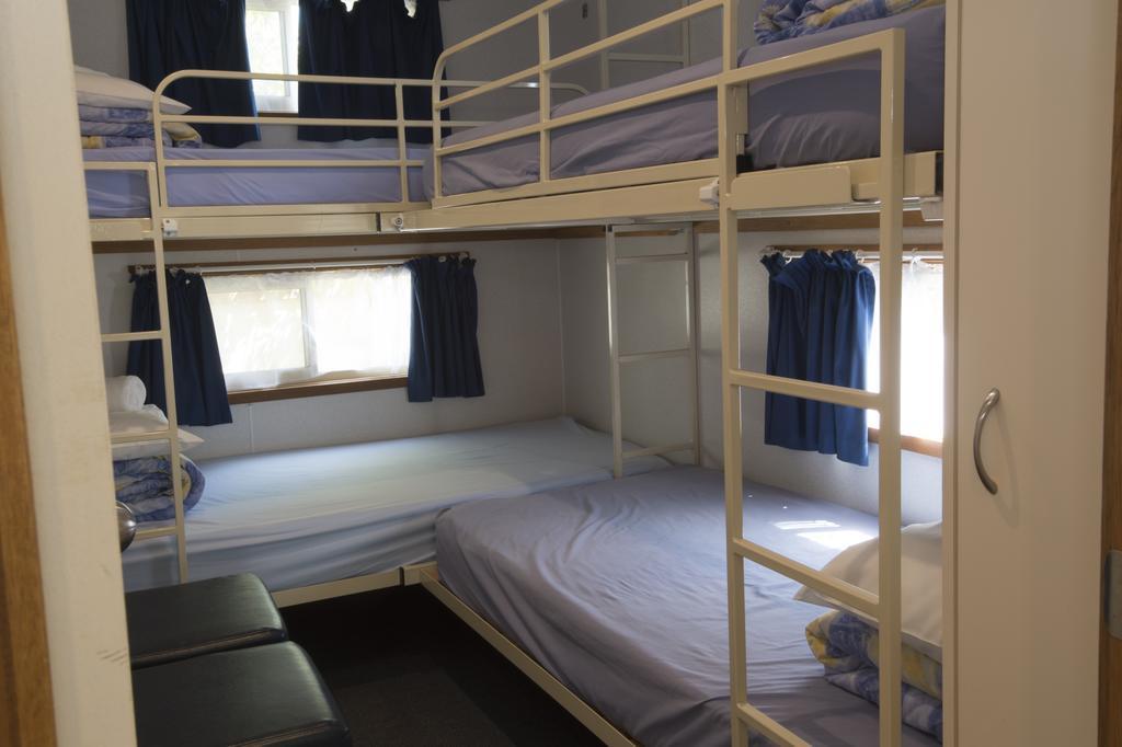 The Lakes Beachfront Holiday Park Lake Tyers Beach Esterno foto